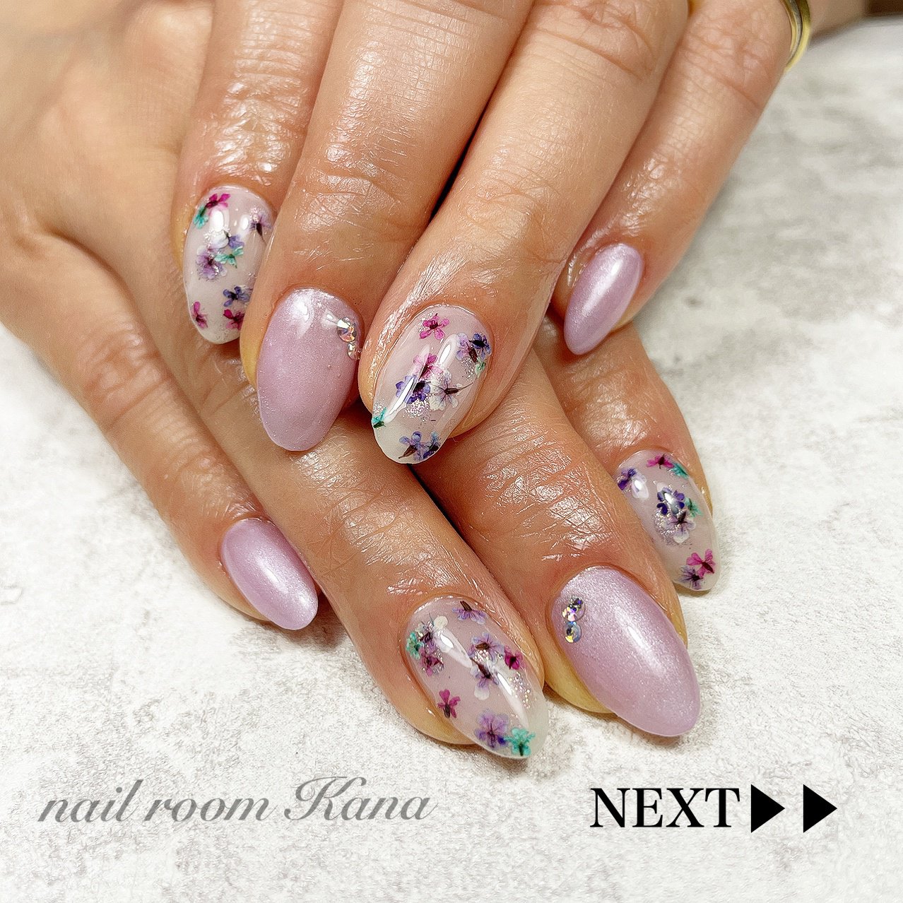 夏 梅雨 ハンド ワンカラー 押し花 Nail Room Kanaのネイルデザイン No ネイルブック