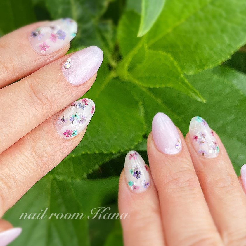 夏 梅雨 ハンド ワンカラー 押し花 Nail Room Kanaのネイルデザイン No ネイルブック