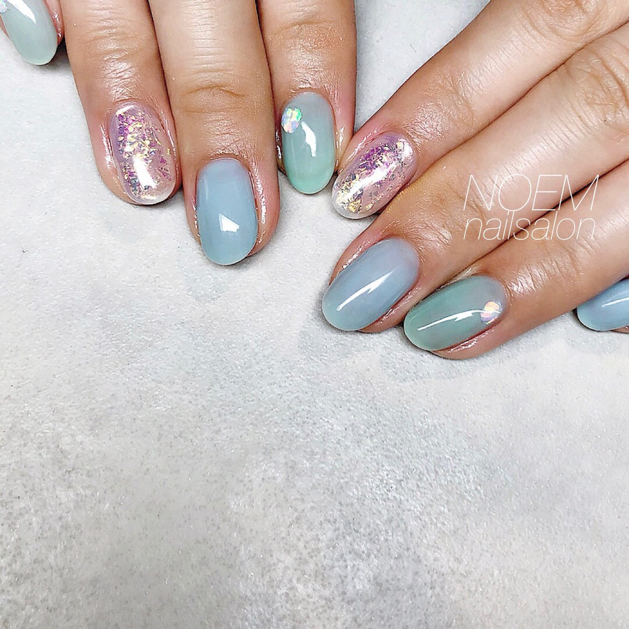 春 夏 ハンド シンプル オーロラ Noem Nailsalonのネイルデザイン No ネイルブック