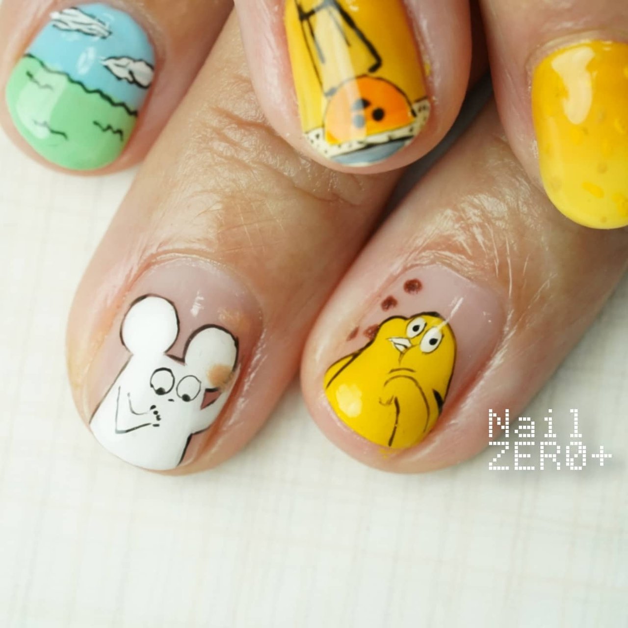 オールシーズン ハンド ワンカラー キャラクター ブランド柄 塩見隼人 池袋 ネイルゼロプラスのネイルデザイン No ネイルブック