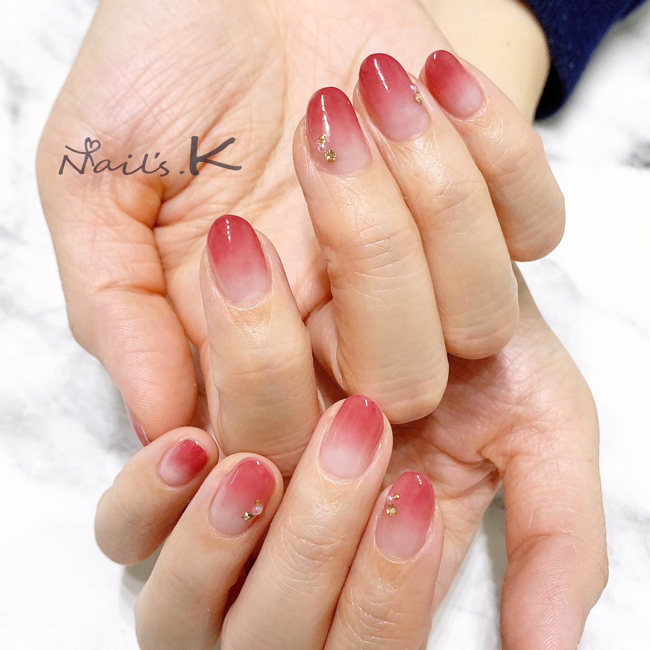 オールシーズン シンプル グラデーション レッド ボルドー Nail S Kのネイルデザイン No ネイルブック