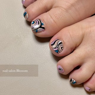 Blossomペイントアートのネイルデザイン ネイルブック