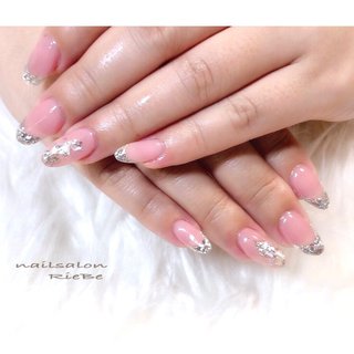 #ガラスフレンチ #ラメネイル #フレンチネイル #キラキラネイル #西新ネイル #オールシーズン #梅雨 #海 #リゾート #ハンド #シンプル #フレンチ #ビジュー #ラメ #シェル #ロング #ピンク #シルバー #メタリック #ジェルネイル #お客様 #Nail Salon RieBe 〜リーヴェ〜 #ネイルブック