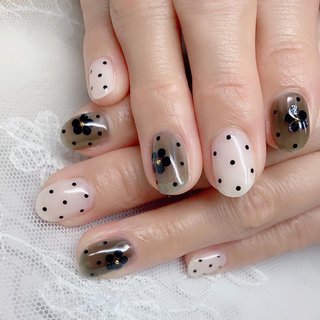 クリアブラックネイルのネイルデザイン ネイルブック