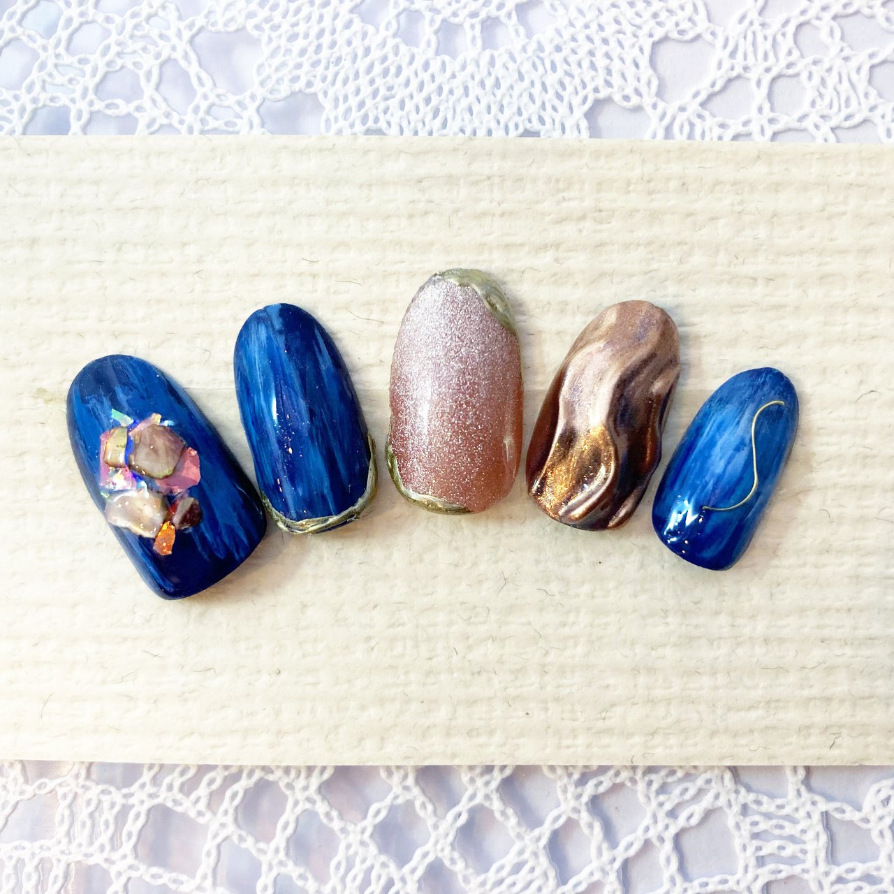 オールシーズン ハンド シェル デニム ニュアンス Nailtips Tomoのネイルデザイン No ネイルブック