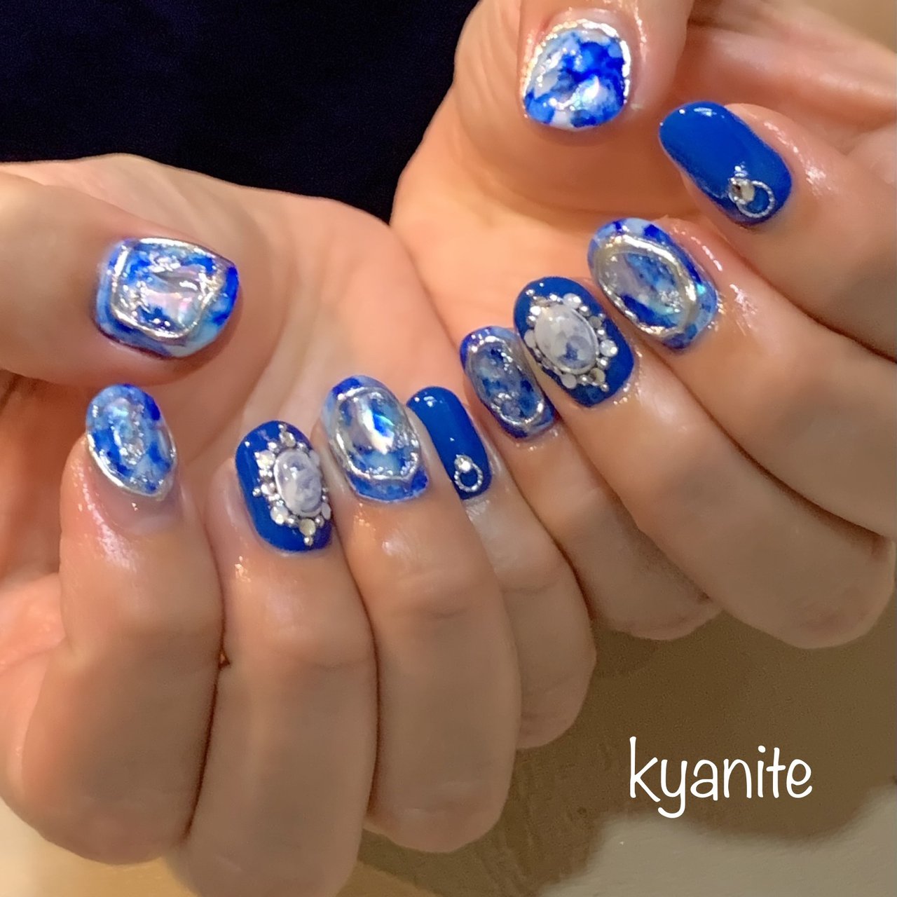 梅雨 ハンド ニュアンス ショート 水色 Kyanite カイヤナイト のネイルデザイン No ネイルブック