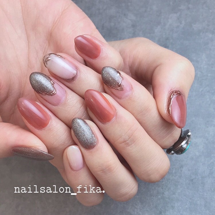 秋 冬 バレンタイン 女子会 ハンド Nailsalon Fika のネイルデザイン No ネイルブック