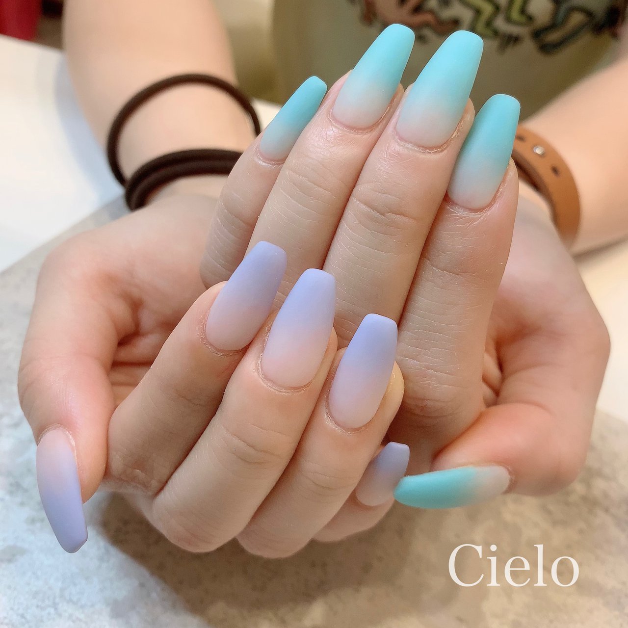 春 夏 オールシーズン ハンド グラデーション Nailsalon Cieloのネイルデザイン No ネイルブック