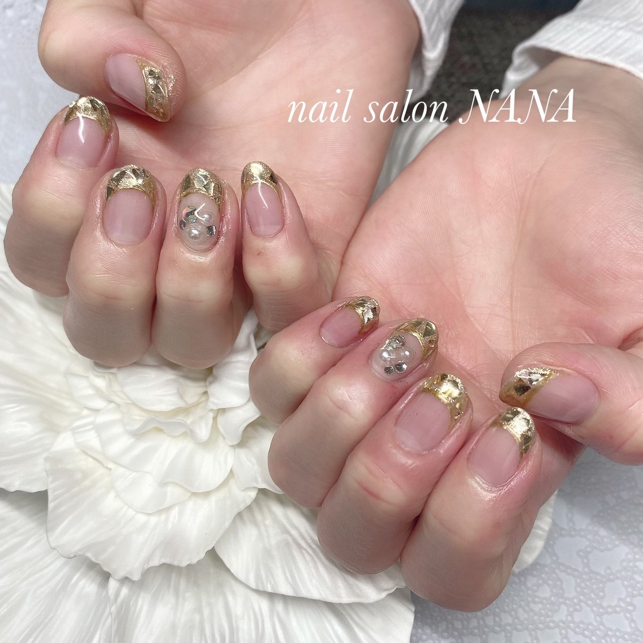 オールシーズン ハンド フレンチ ホログラム パール Nail Salon Nanaのネイルデザイン No ネイルブック