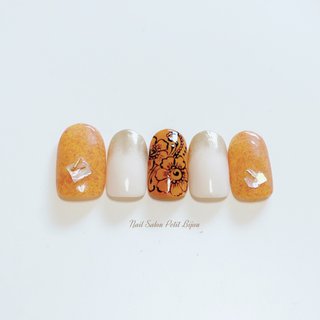 インド模様のネイルデザイン ネイルブック