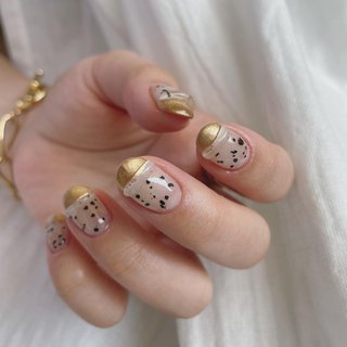 シースルー ドット ベージュのネイルデザイン ネイルブック