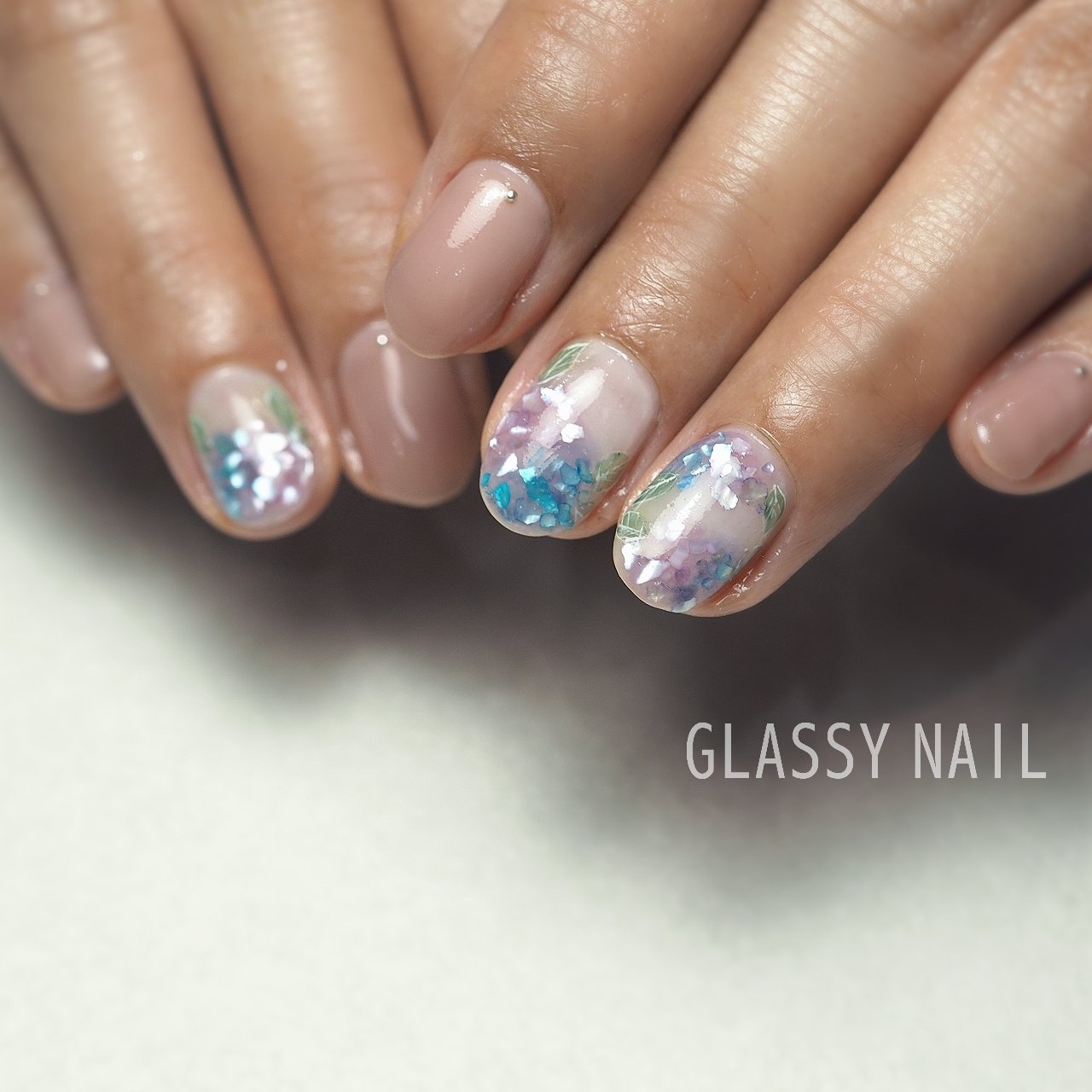 夏 梅雨 オフィス ハンド Glassy Nailのネイルデザイン No ネイルブック