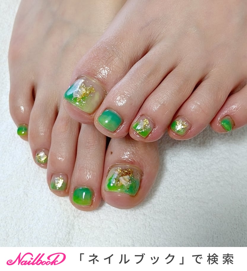 グリーンネイルのネイルデザイン ネイルブック