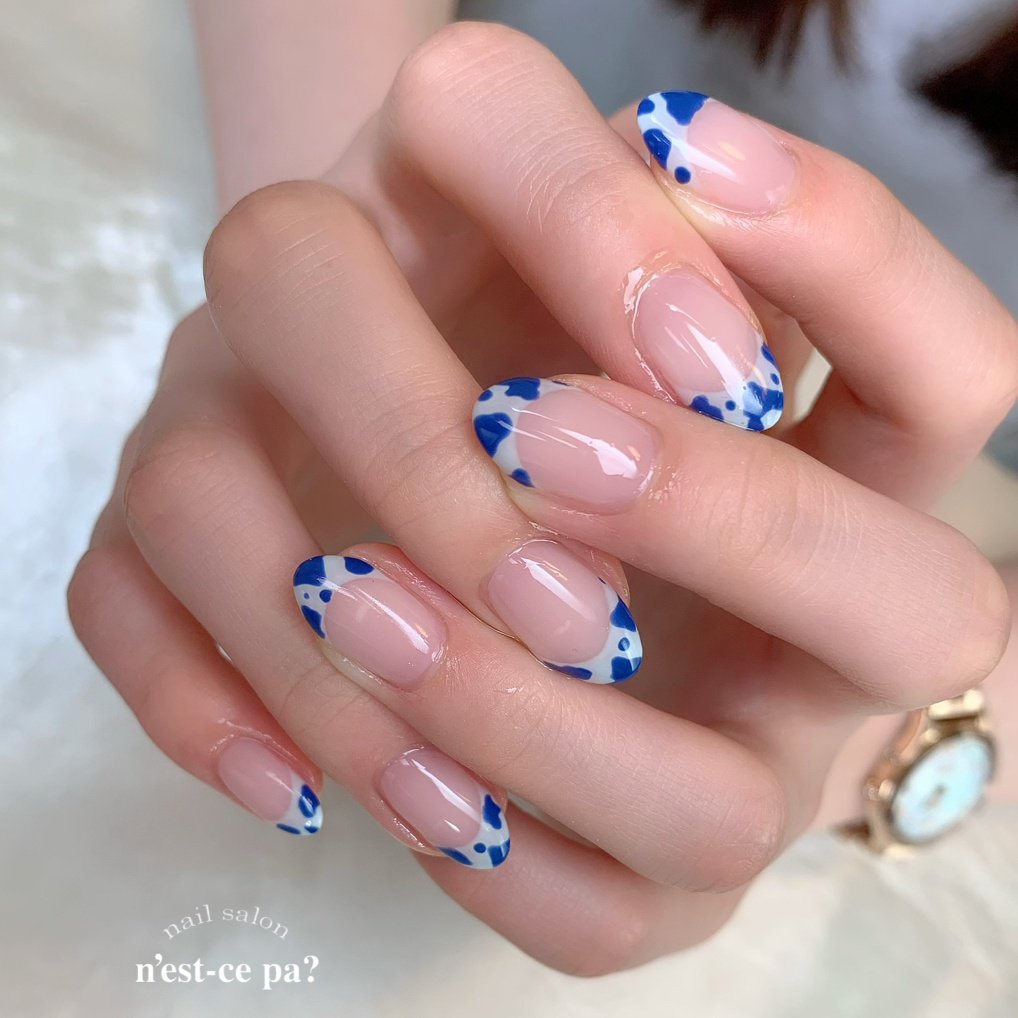夏 オールシーズン シンプル フレンチ 水色 ネセパネイル Salon Schoolのネイルデザイン No ネイルブック