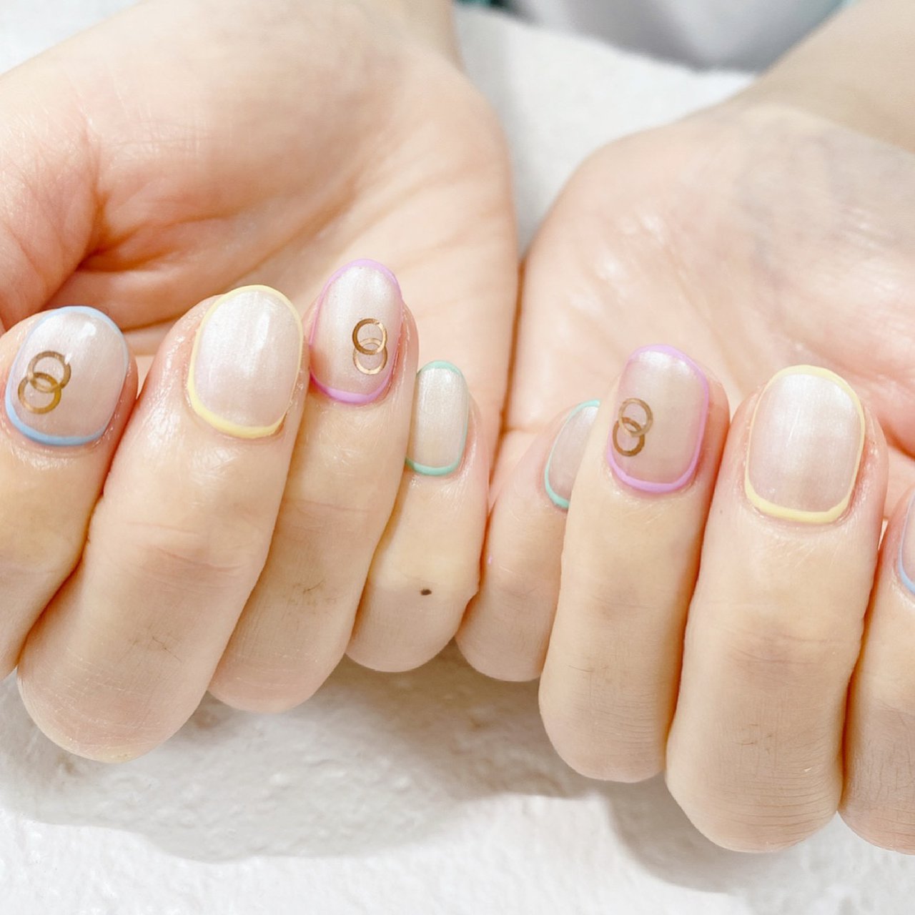 オールシーズン ハンド シンプル ショート カラフル 枚方長尾ネイルサロン Hia Nail Midoriのネイルデザイン No ネイルブック