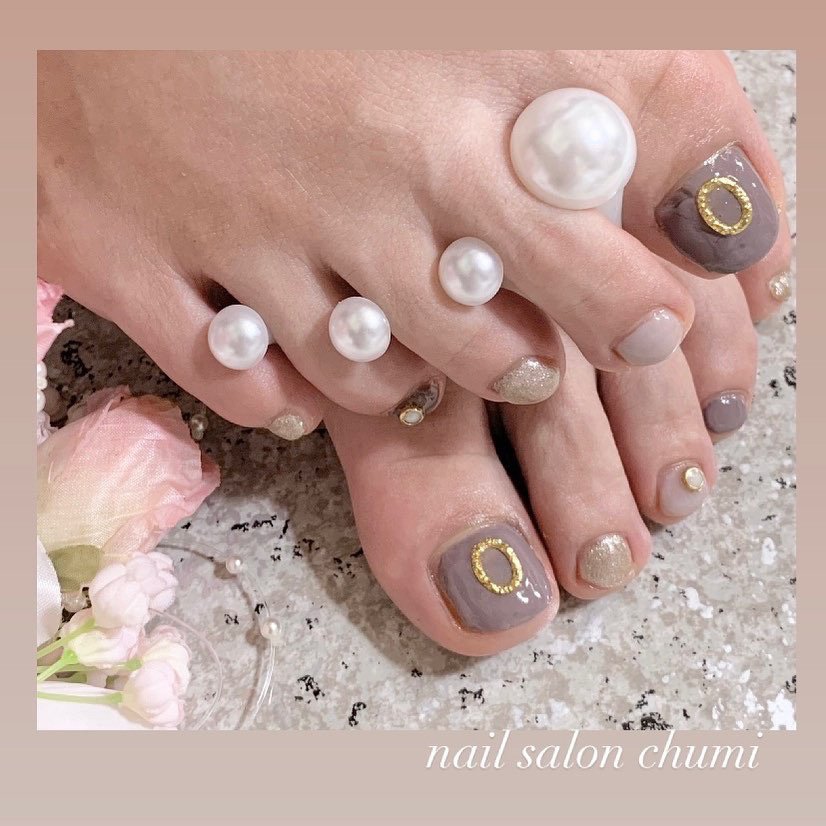 春 夏 秋 フット グレージュ Chumiのネイルデザイン No ネイルブック