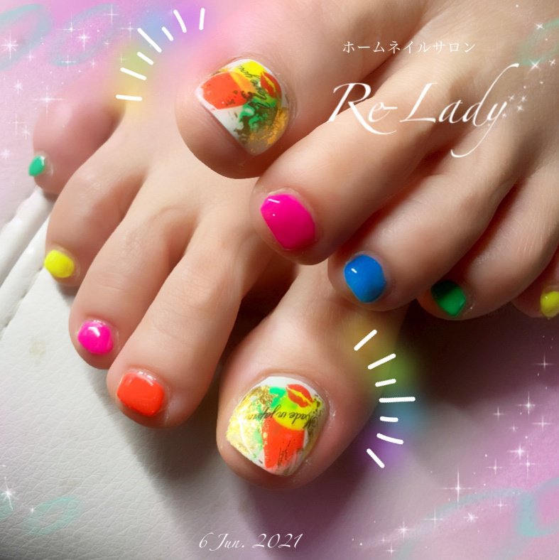 夏 海 フット ネオンカラー ジェル ホームサロンre Ladyのネイルデザイン No ネイルブック