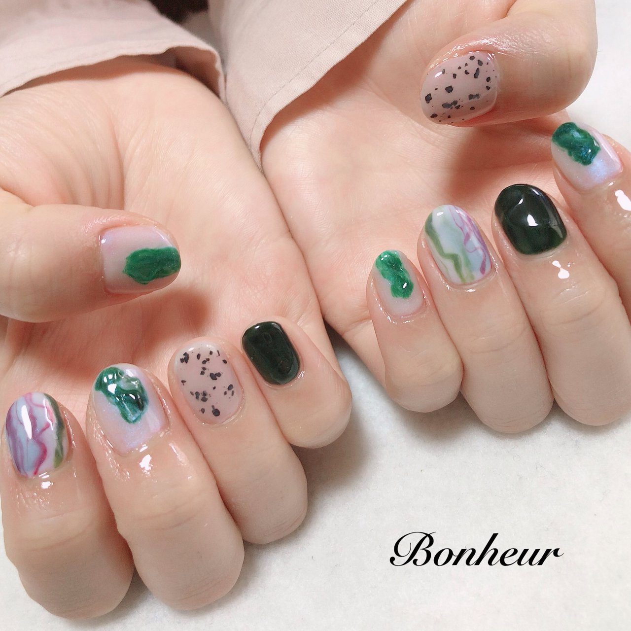 夏/秋/オールシーズン/女子会/ハンド - Bonheurのネイルデザイン[No 