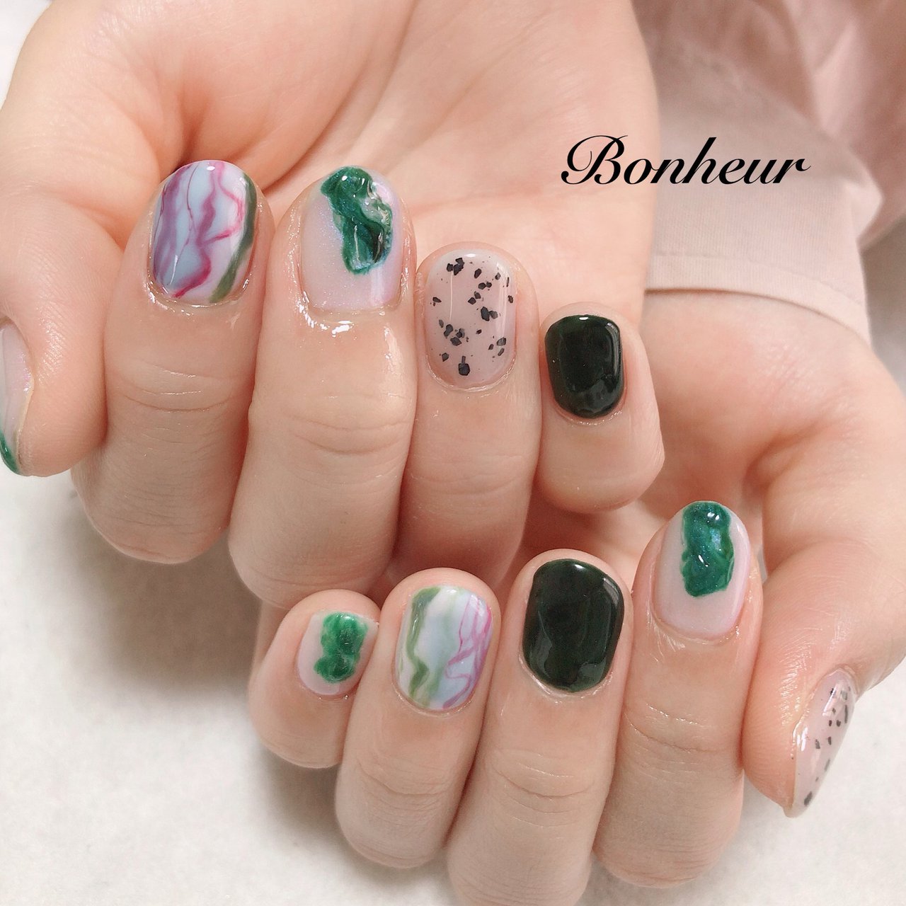 夏/秋/オールシーズン/女子会/ハンド - Bonheurのネイルデザイン[No 