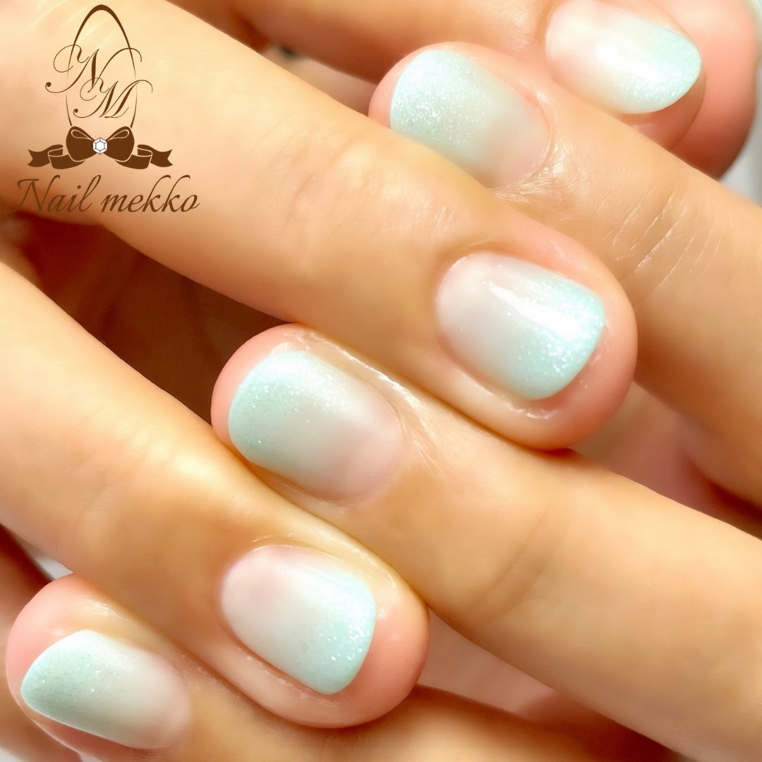 シンプル グラデーション ラメ グリーン 水色 Nail Mekkoのネイルデザイン No ネイルブック