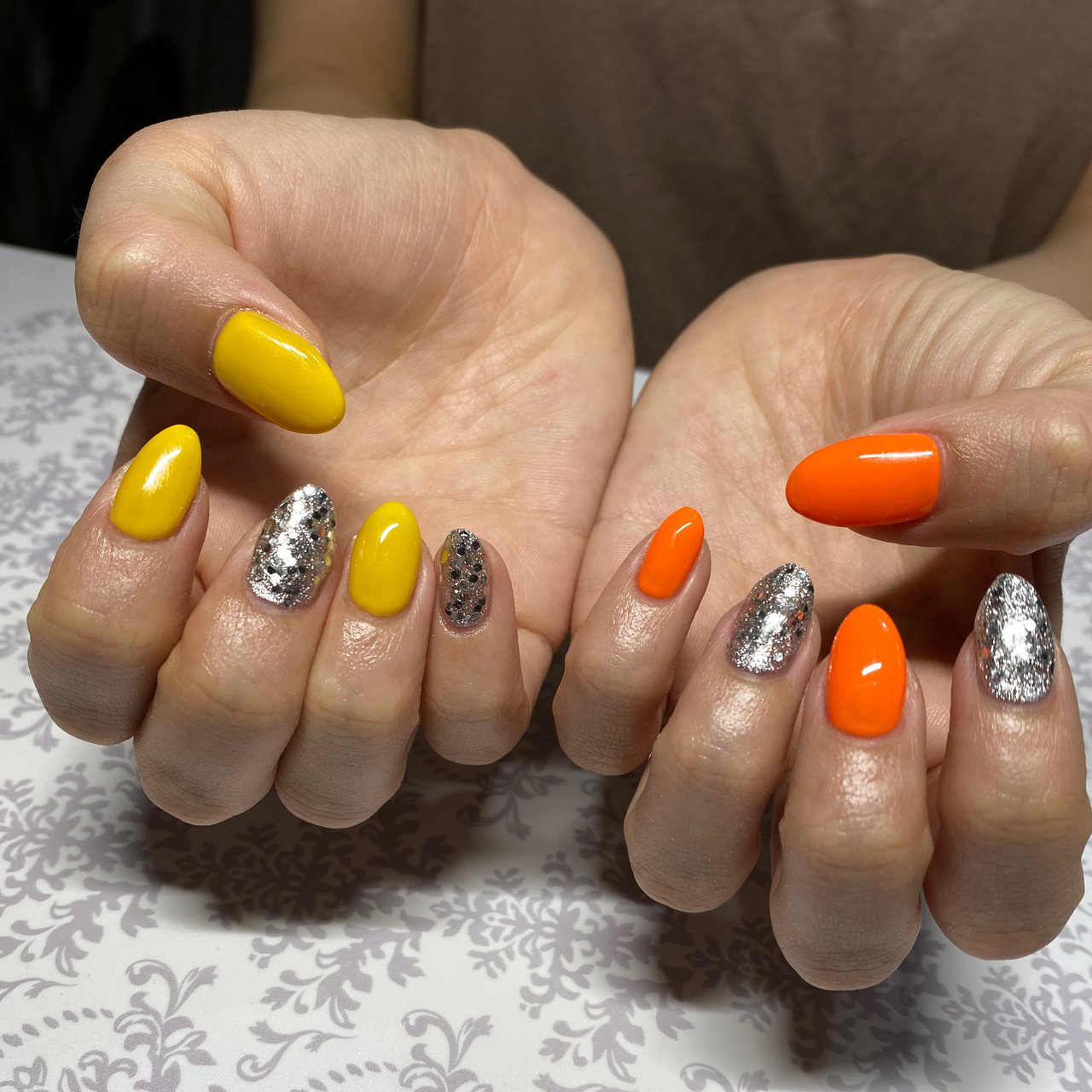 オレンジ イエロー シルバー Navyのネイルデザイン No ネイルブック