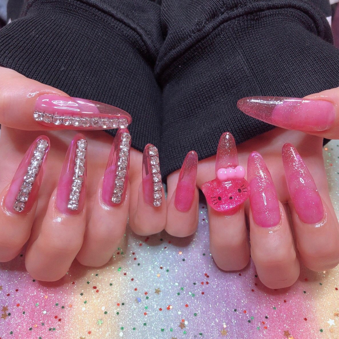 オールシーズン 成人式 バレンタイン 女子会 ハンド Bambi Bambiのネイルデザイン No ネイルブック