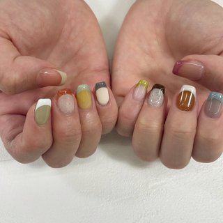 colorful french nail🍋 
ツヤツヤカラーとくすみカラーが可愛いデザイン🥰

#アートし放題コース💅💕 

お持ち込みのデザイン

#Nails#nail#nailsalon#ネイル #ネイルデザイン #ネイルアート #ジェルネイル #大阪ネイル #大阪ネイルサロン#西宮ネイル#西宮北口#西宮#今津#今津ネイル#カラフルフレンチネイル#カラフルデザインネイル#砂ジェルネイル #オールシーズン #海 #リゾート #ハンド #フレンチ #ジェルネイル #橘　明日香 #ネイルブック