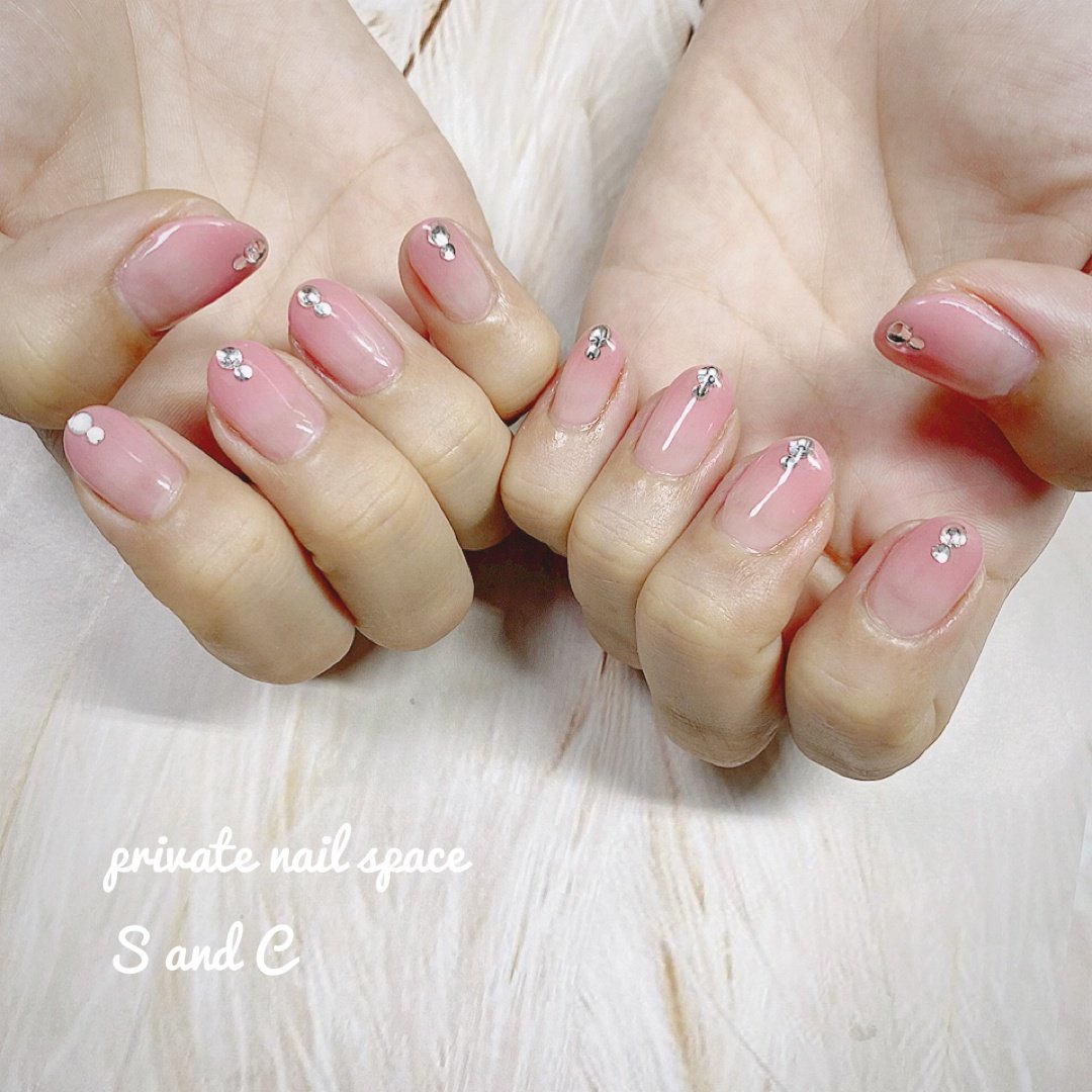 オールシーズン オフィス パーティー デート ハンド Private Nail Space S And Cのネイルデザイン No ネイルブック