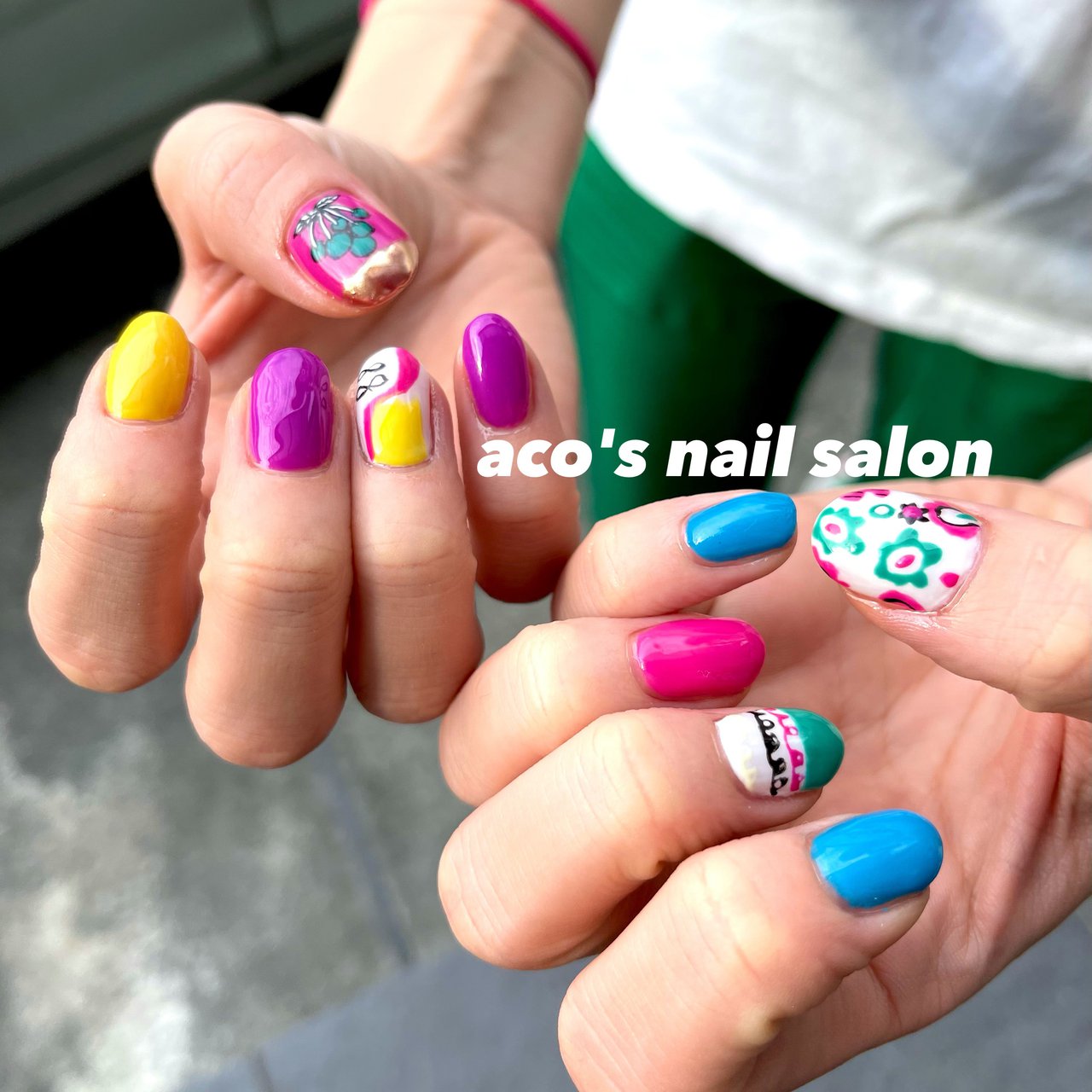 ハンド ショート カラフル ジェル お客様 Aco S Nail Salonのネイルデザイン No ネイルブック