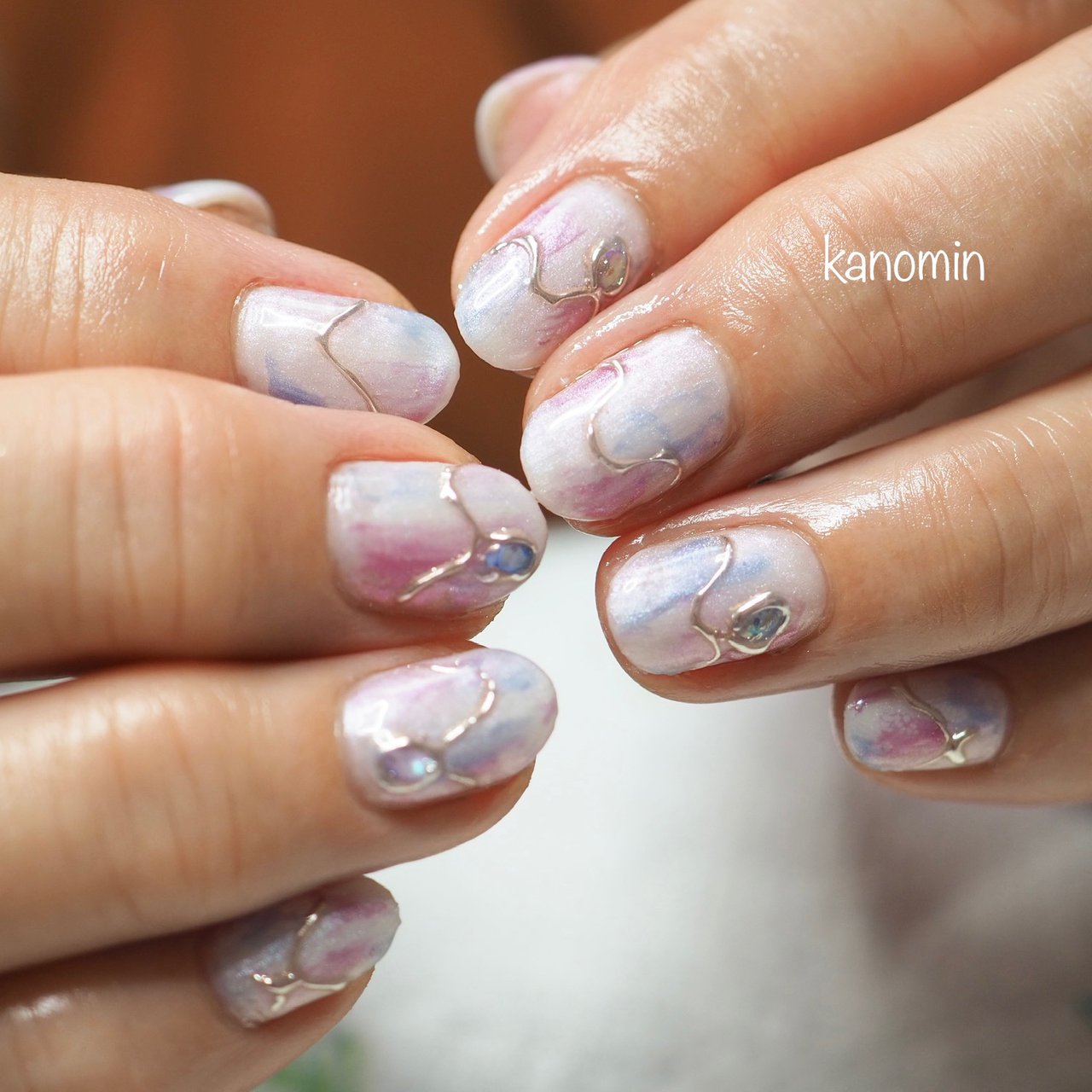 夏 ハンド シェル ニュアンス ミラー Kanominのネイルデザイン No ネイルブック