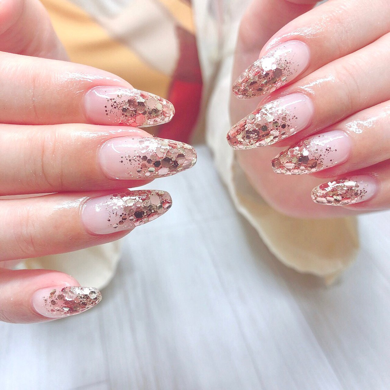 ピンク Crystal R Nail Salon のネイルデザイン No ネイルブック