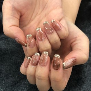 nuance mirror nail🌿 
つやつやニュアンスネイル✳︎💅

#アートし放題コース💅💕 
持ち込みの画像から🥰

#大阪梅田 #梅田ネイル #Nails#nail#nailsalon#ネイル #ネイルデザイン #ネイルアート #ジェルネイル #大阪ネイル #大阪ネイルサロン#ミラーフレンチネイル #橘　明日香 #ネイルブック