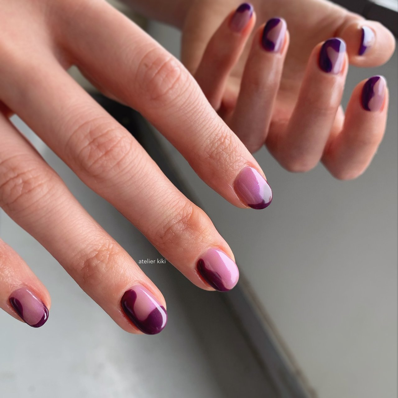 オールシーズン ライブ 変形フレンチ ニュアンス パープル Atelier Kiki アトリエキキ 千葉県柏市のネイル デザイン No ネイルブック