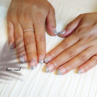 今流行ってるネイルのネイルデザイン ネイルブック