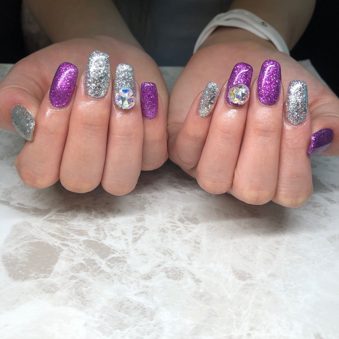 ビジュー ラメ ワンカラー パープル シルバー 豊明市のネイルサロン S Nail エスネイル のネイルデザイン No ネイル ブック