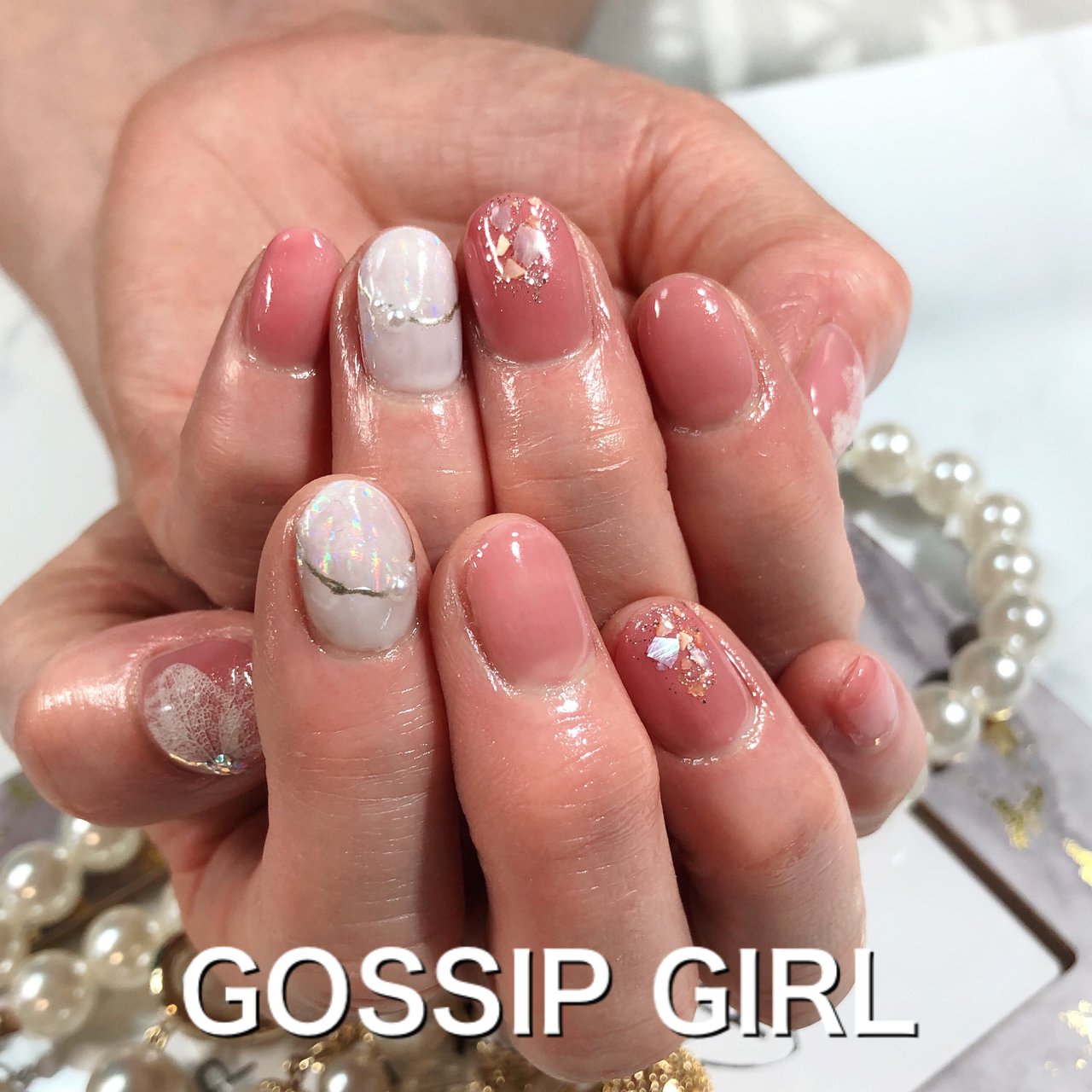 Gossip Girlのネイルデザイン No ネイルブック