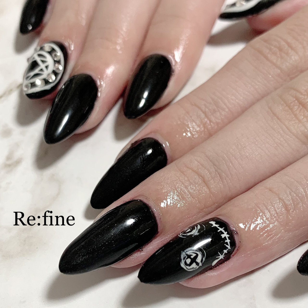 ハンド ワンカラー ロック ブラック スカルプチュア Re Fineのネイルデザイン No ネイルブック