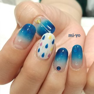 雨粒ネイルのネイルデザイン ネイルブック