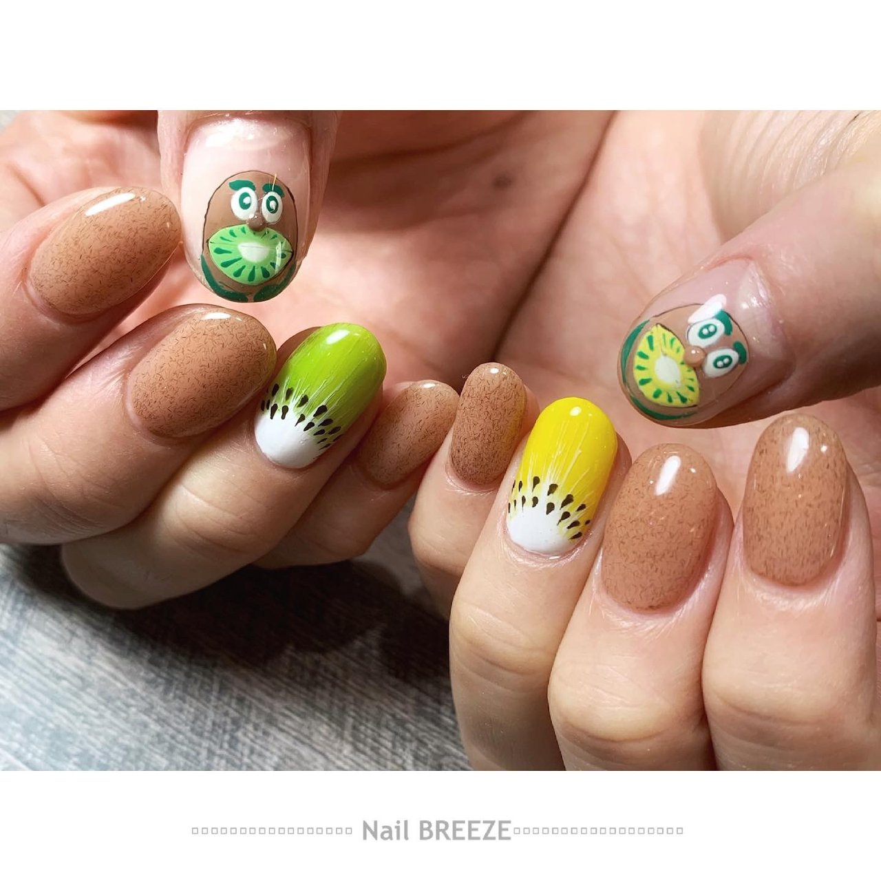 春 夏 オールシーズン ハンド キャラクター Nail Breezeのネイルデザイン No ネイルブック