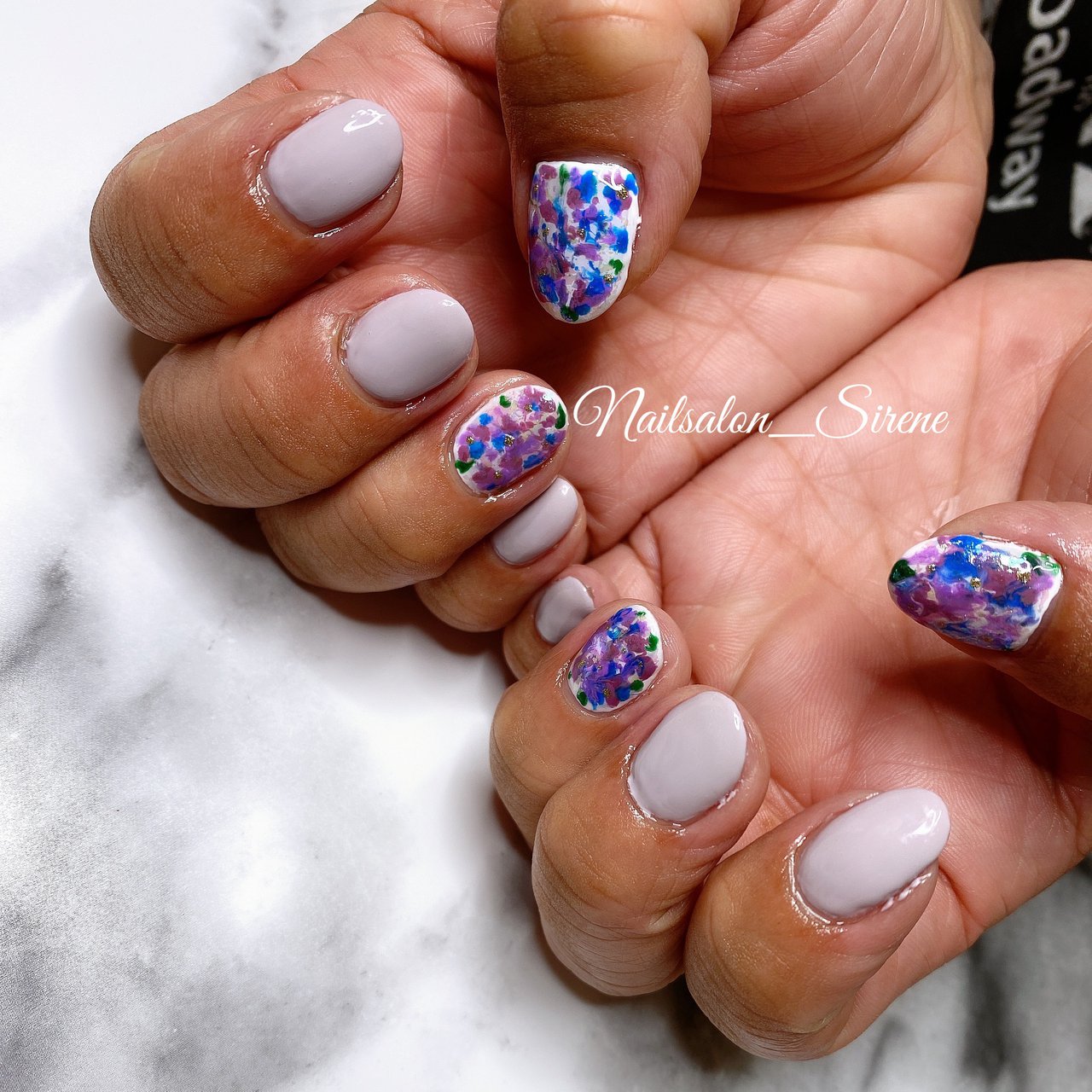 梅雨 ハンド ワンカラー フラワー ニュアンス Nailsalon Sireneのネイルデザイン No ネイルブック