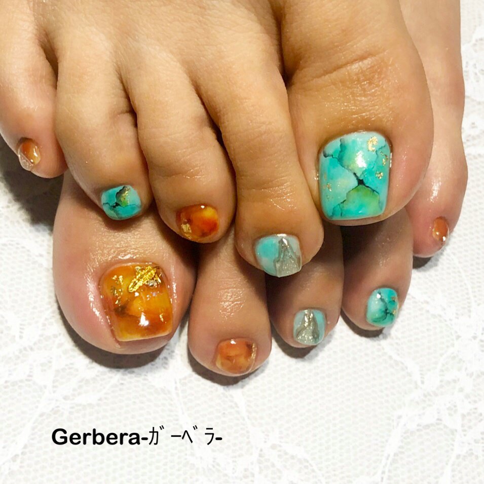 フット ガーベラのネイルデザイン No ネイルブック