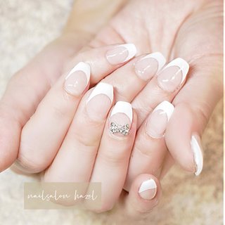 シンプル リボン 白フレンチのネイルデザイン ネイルブック