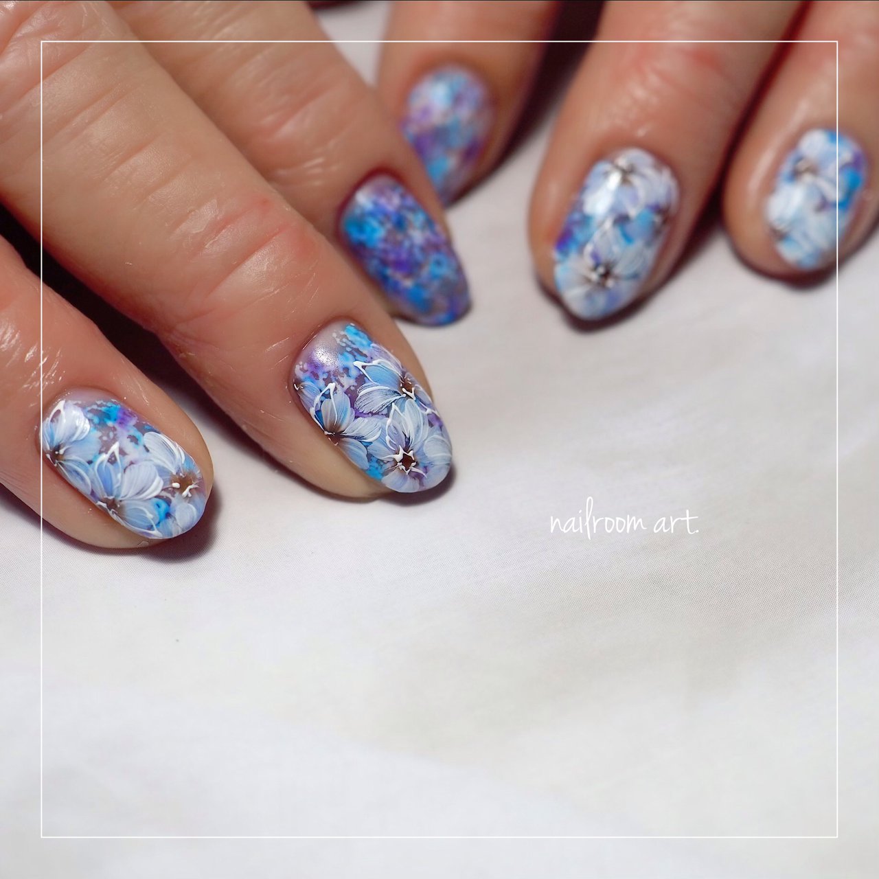 夏 オールシーズン ハンド フラワー ブルー Nail Room Art のネイルデザイン No ネイルブック