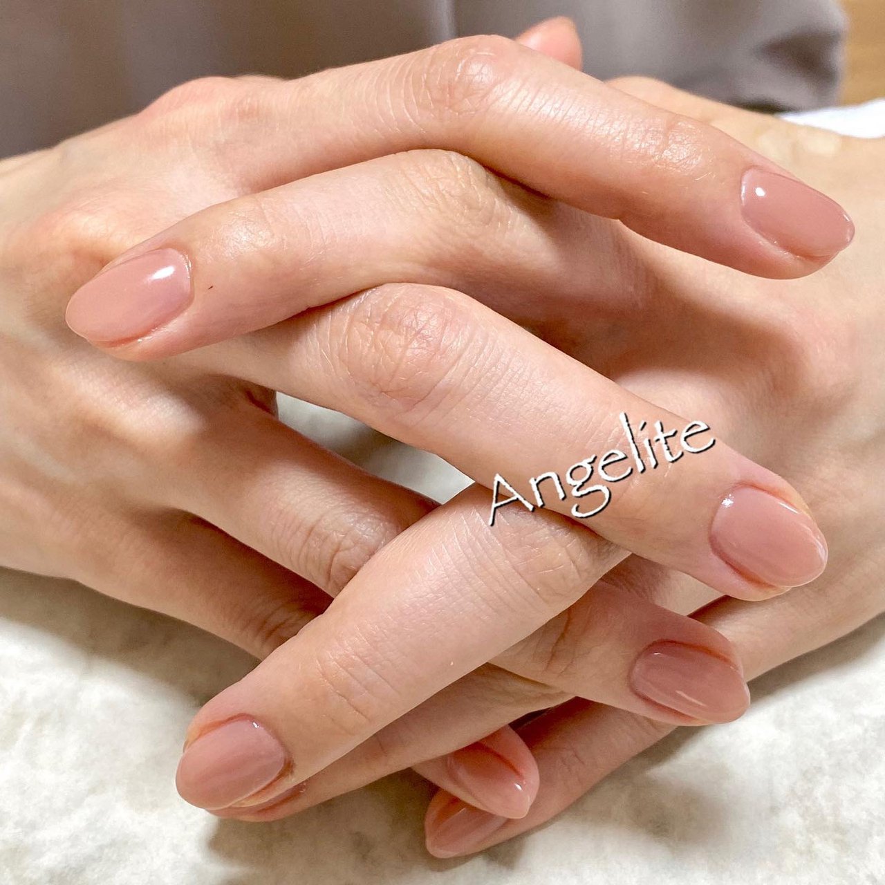 オールシーズン ハンド ワンカラー ショート ベージュ Angeliteのネイルデザイン No ネイルブック