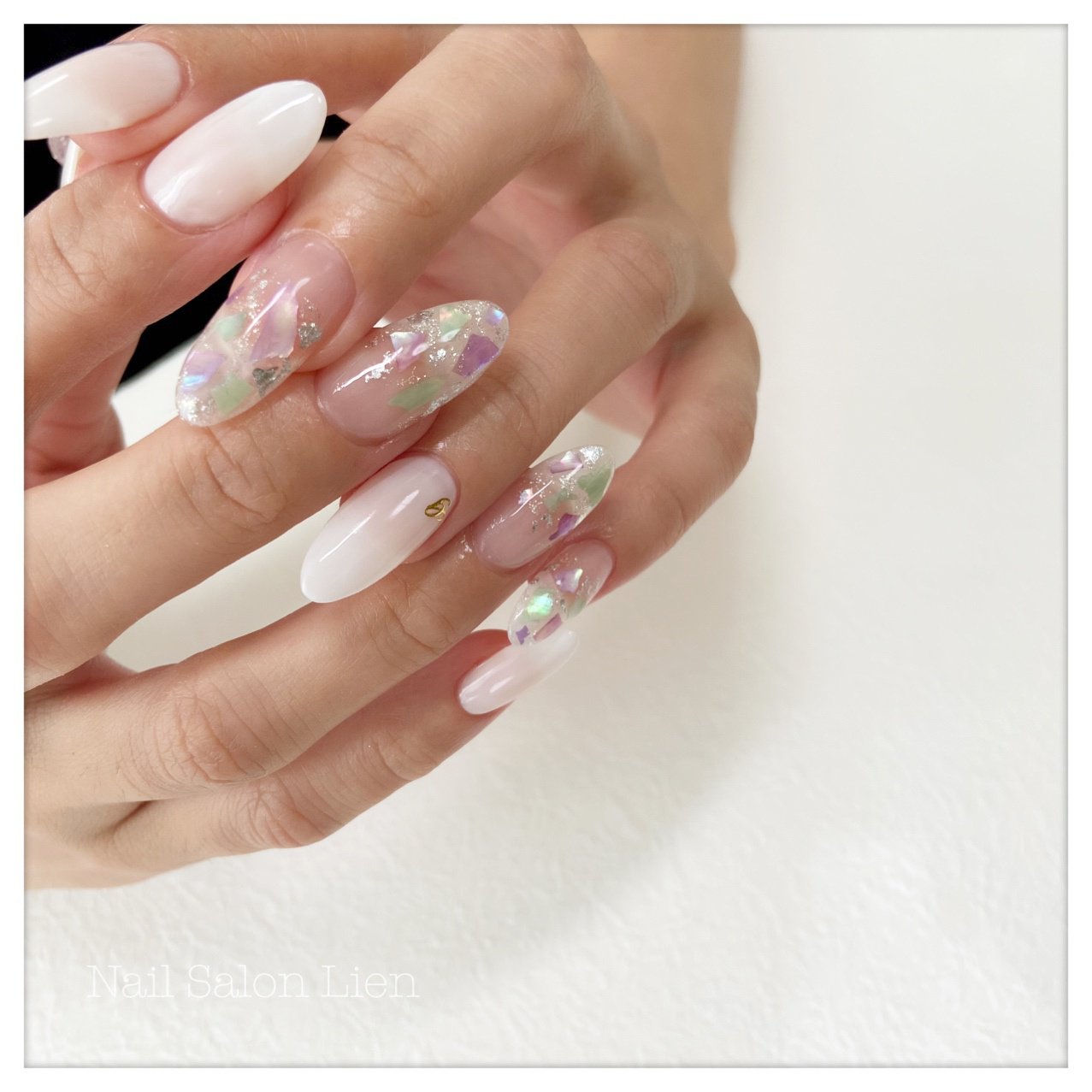 夏 パーティー 女子会 ハンド シェル Nail Salon Lienのネイルデザイン No ネイルブック