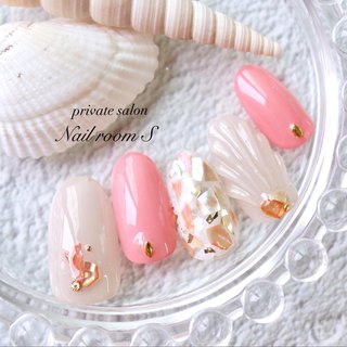 ブライダル 結婚式 ウェディング サーモンピンクのネイルデザイン ネイルブック