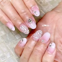 ピンク 白グラデーションのネイルデザイン ネイルブック