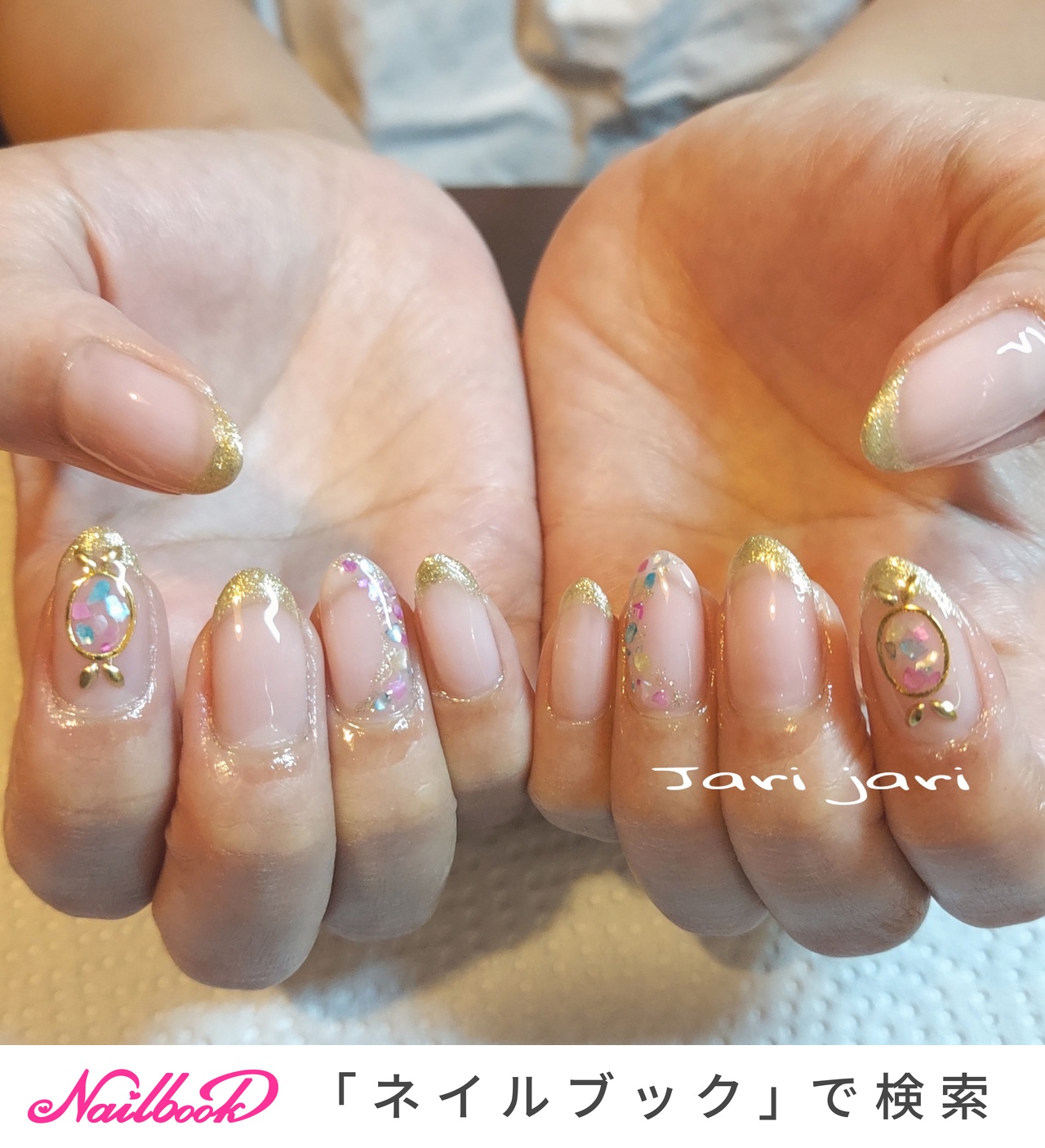 クリア ゴールドパーツのネイルデザイン ネイルブック