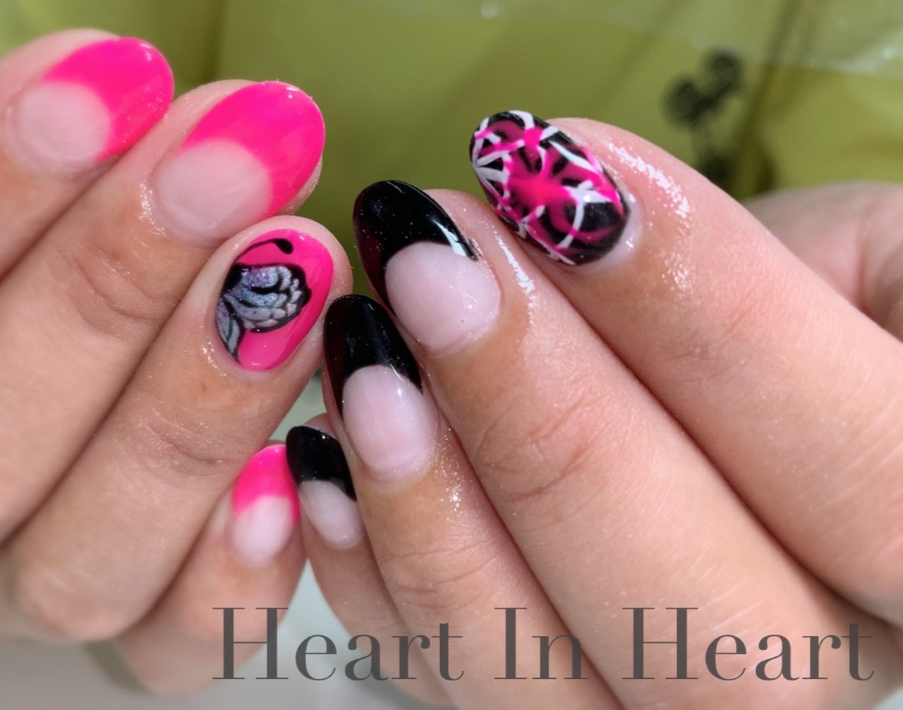 ライブ ハロウィン ハンド フレンチ ロック Heart In Heartのネイルデザイン No ネイルブック