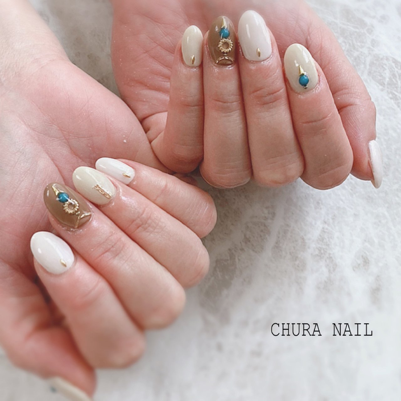 夏 ハンド シンプル ホワイト ベージュ Chura Nailのネイルデザイン No ネイルブック